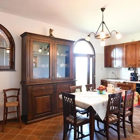 Albachiara Bed and Breakfast *